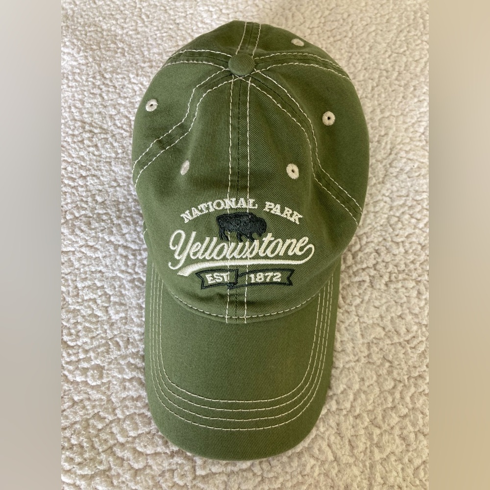 Yellowstone National Park Women’s Medium Size Baseball Cap